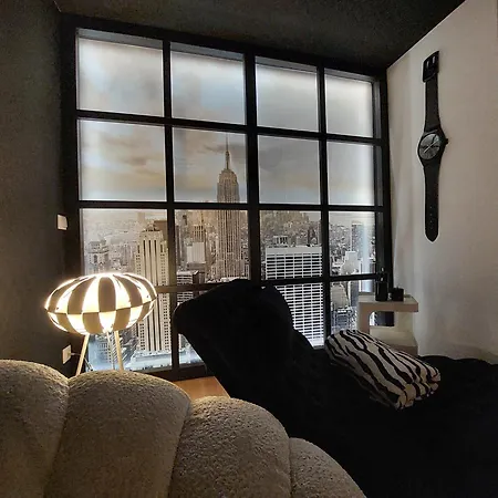 Apartment Gluecksschmiede Black & White *