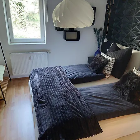 Apartment Gluecksschmiede Black & White